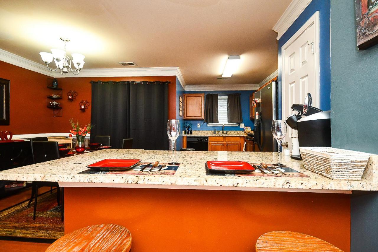 Amazing Large 3 Bed House With King Bed Less Than 10 Miles To Dtwn Atlanta Exterior foto
